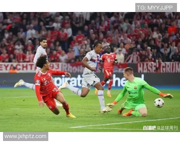 莱万重返德甲战旧主拜仁球迷怒斥其忘恩负义情感纠葛