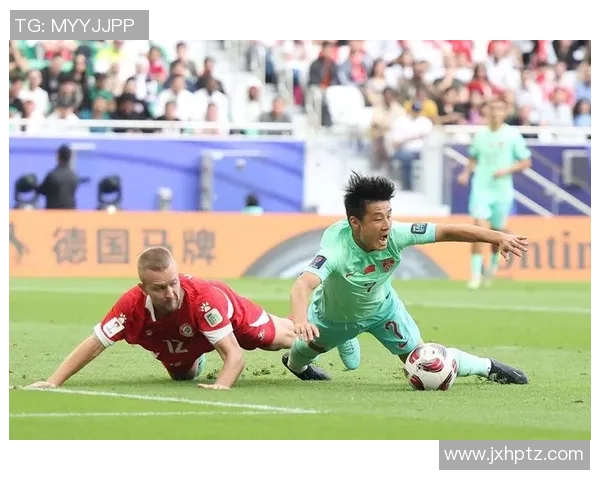 2015年中国足球队对阵黎巴嫩的精彩比赛回顾与分析