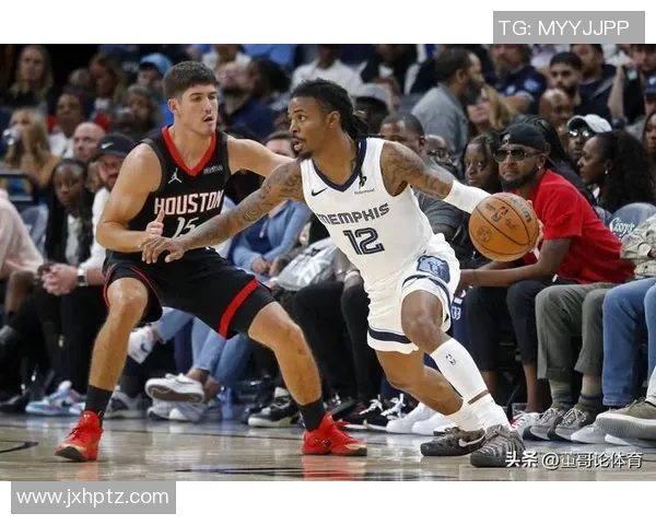 2020年季前赛火箭与马刺激战回顾精彩瞬间与球员表现分析