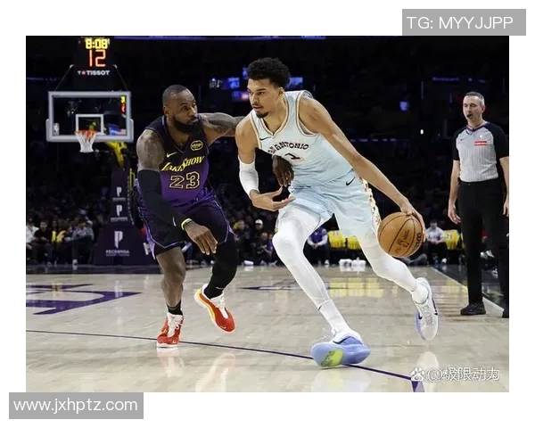 季后赛激战湖人对决马刺精彩解说回顾与分析 季后赛激战湖人对决马刺精彩解说回顾与分析