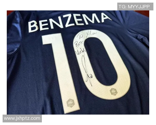 本泽马：从天赋少年到足球巨星的辉煌历程与传奇故事