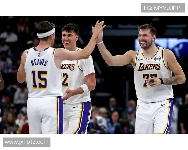 湖人对决热火精彩全集回顾与分析，重温经典瞬间与赛场激情