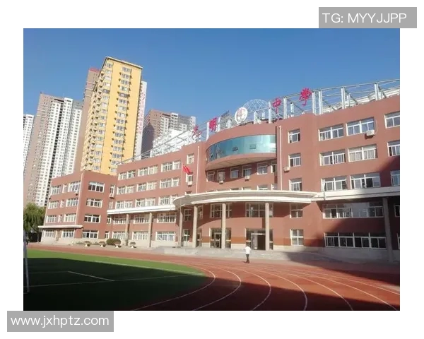 王汝恒的奋斗历程与人生哲学探讨:从平凡到卓越的成长之路 王汝恒的奋斗历程与人生哲学探讨:从平凡到卓越的成长之路