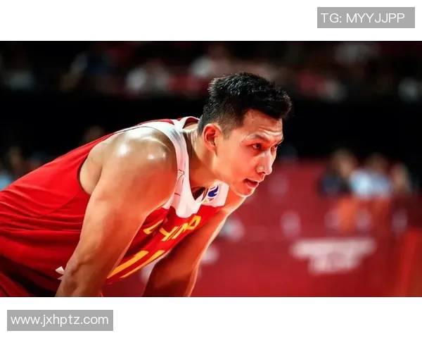 易建联重返赛场展现不屈精神引发球迷热议与期待