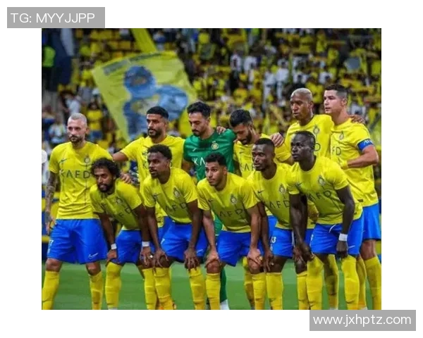 广州恒大与天津队激战正酣比分悬念引发球迷热议 广州恒大与天津队激战正酣比分悬念引发球迷热议