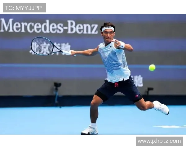 成都网球队在大满贯赛事中的默契配合与精彩表现点评