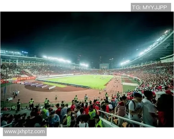 杭州足球队的精神之旅：探寻足球背后的文化与信念