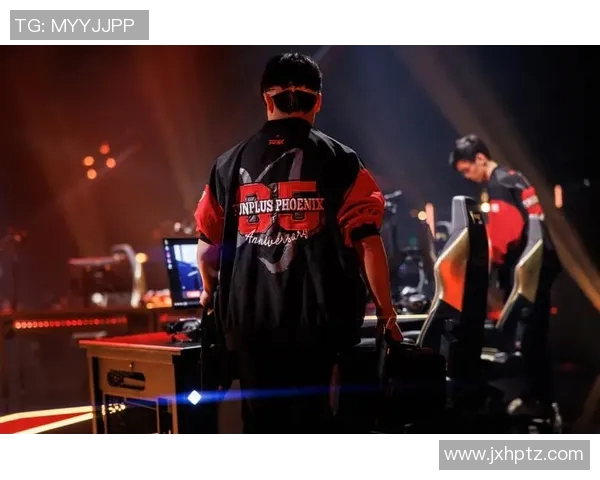 聚焦CSGOFPX战队默契配合解析与战术探讨MBA