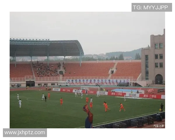 青岛中能迎战梅州客家力争主场胜利展现球队实力与斗志