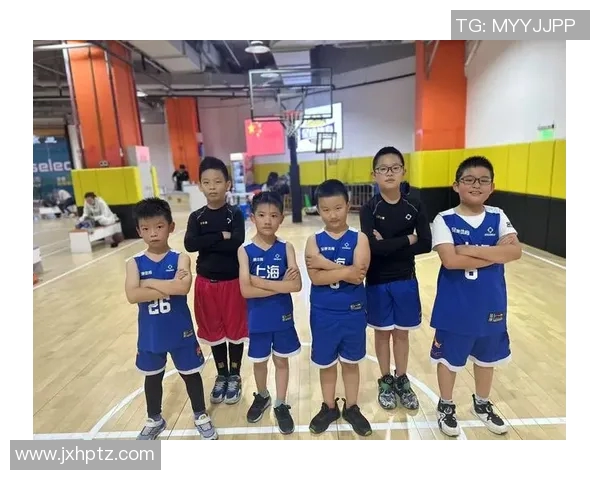 篮球明星训练秘籍揭秘提升你的篮球技巧与比赛表现的全方位训练方案